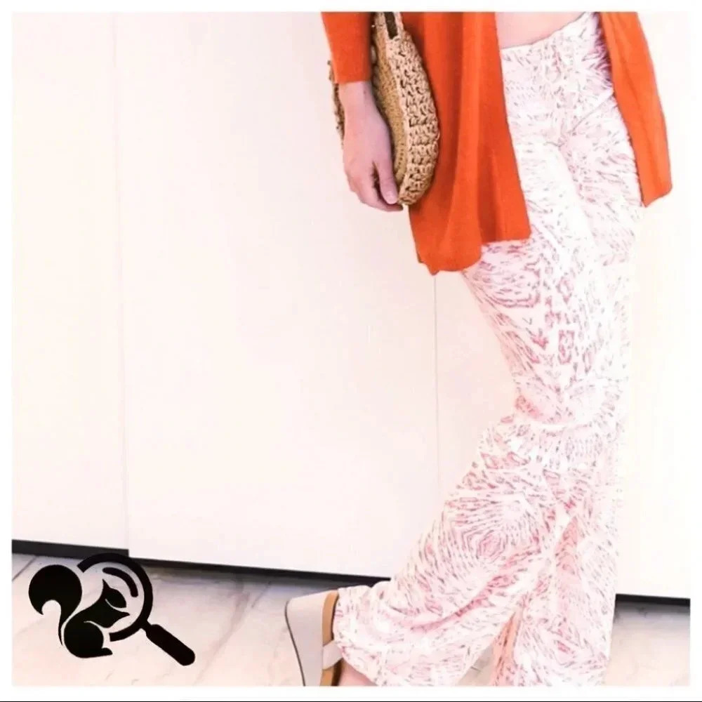 Drawstring pants - Picture 11 of 12